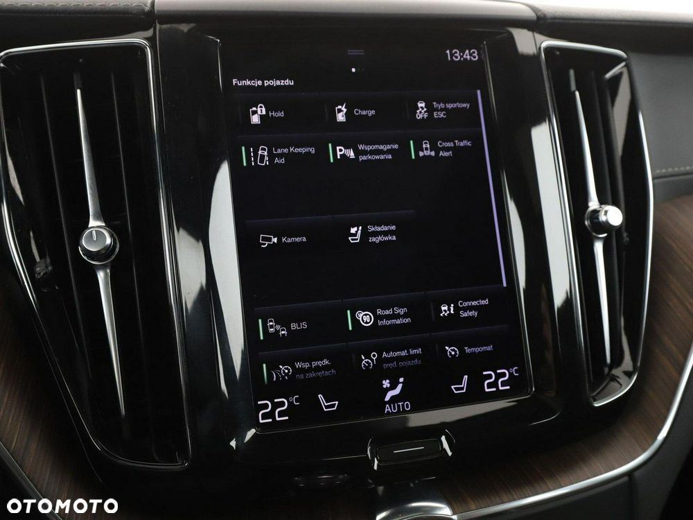 Volvo XC 60 T6 AWD Recharge Geartronic Inscription - 27