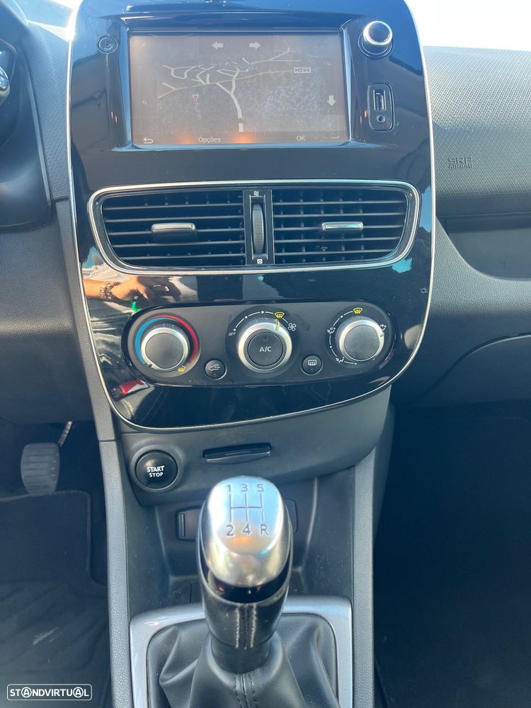 Renault Clio 1.5 dCi Limited - 12