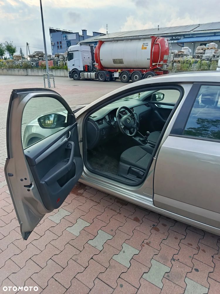 Skoda Octavia 1.4 TSI Active - 11