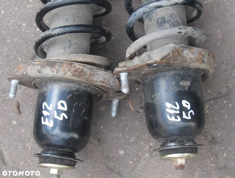 amortyzator sprężyna tył COROLLA E12 5 drzwi - 4