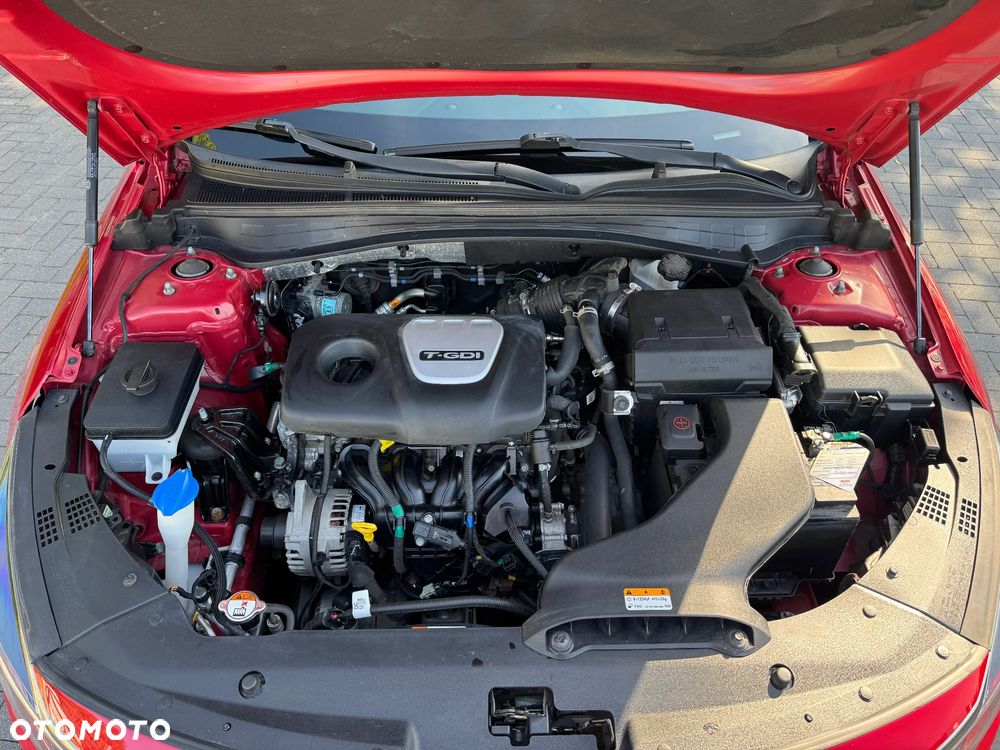 Kia Optima - 38