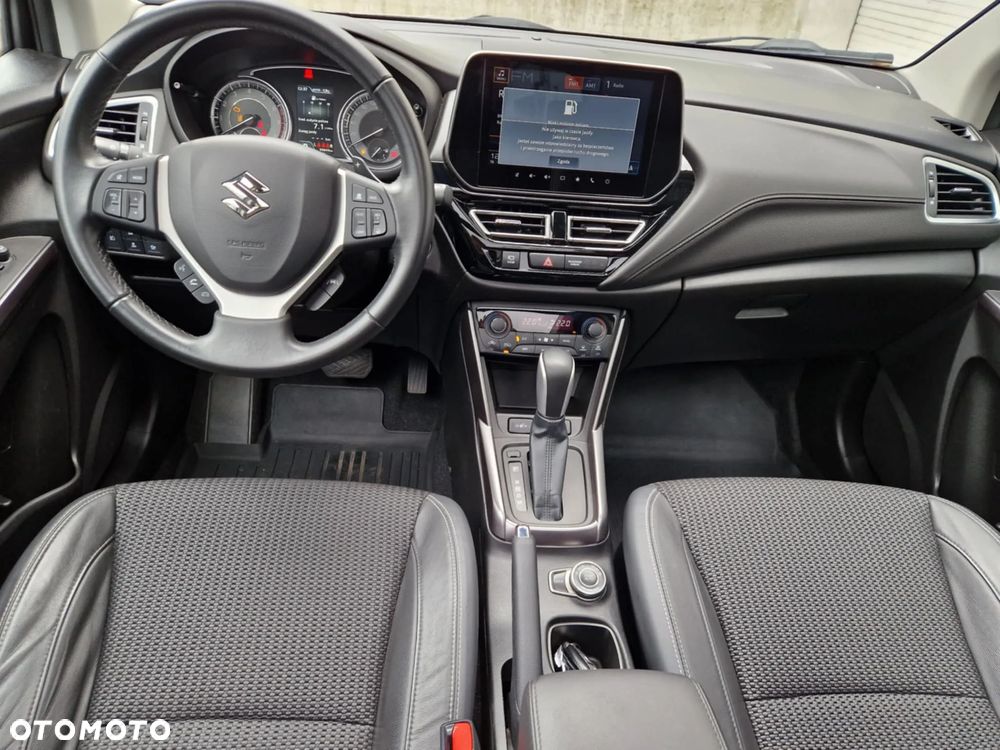 Suzuki SX4 S-Cross 1.4 T Elegance Sun 4WD - 11