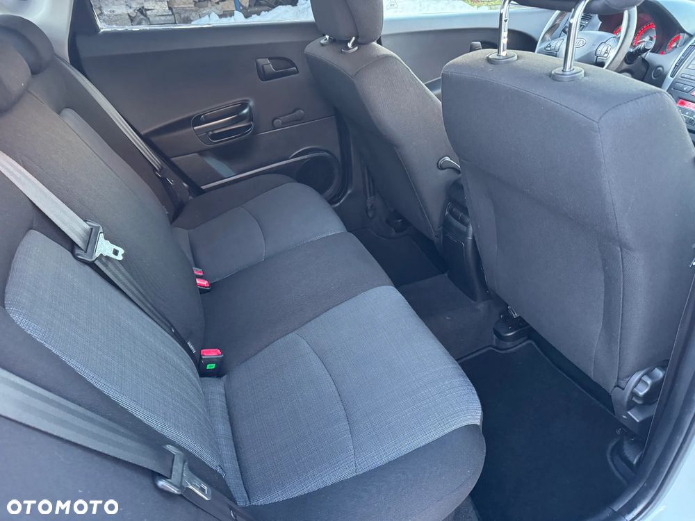 Kia Ceed 1.6 Crdi Comfort + - 6