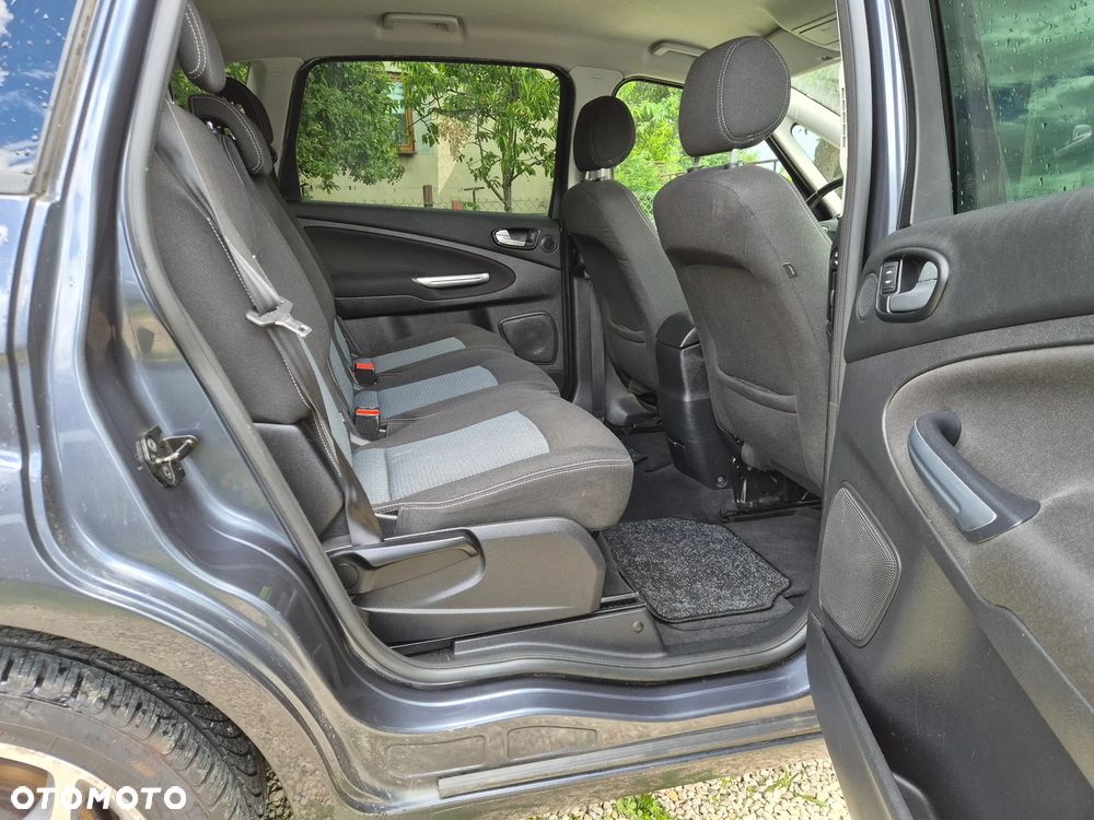 Ford S-Max 2.0 TDCi Titanium - 17