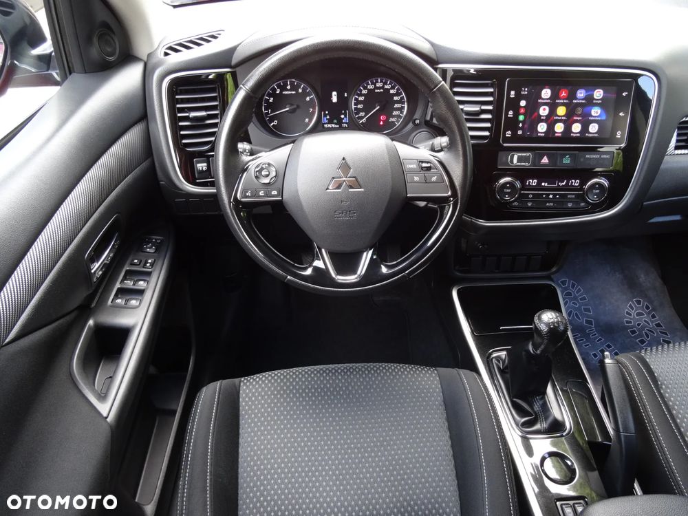 Mitsubishi Outlander 2.0 2WD Active - 35