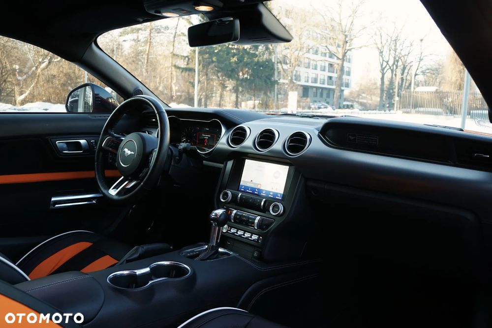 Ford Mustang 5.0 V8 GT - 18