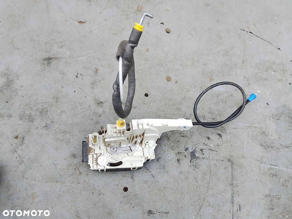 zamek prawy przód vw crafter a9067201735 - 2