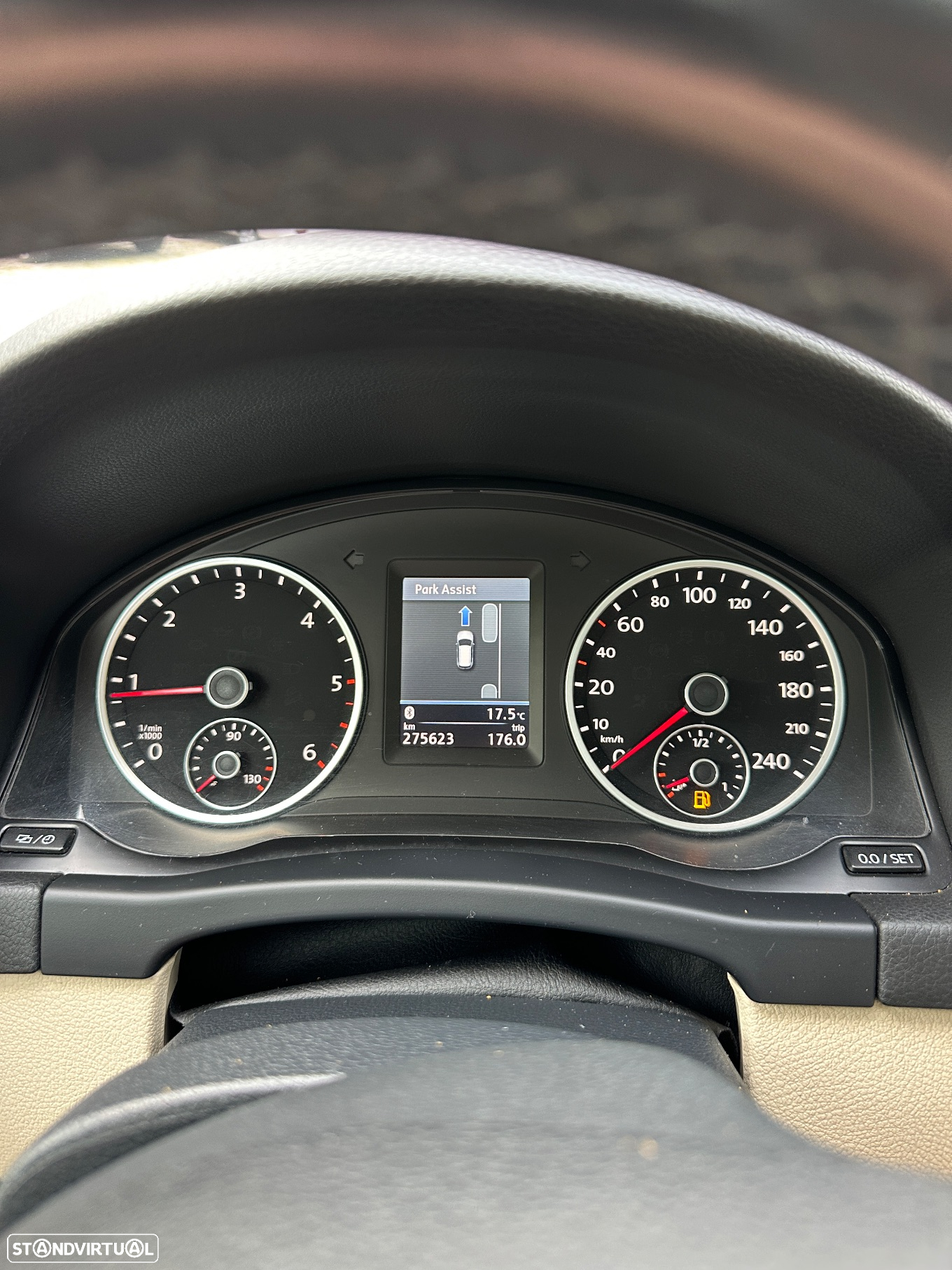 VW Tiguan 2.0 TDi Sport BlueMotion 4Motion DSG - 14