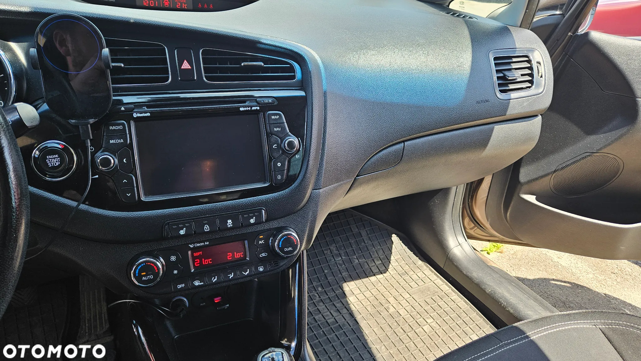 Kia Ceed 1.6 CRDi Spirit - 17