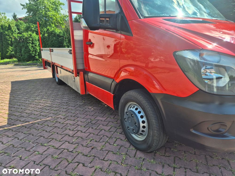Mercedes-Benz Sprinter - 10