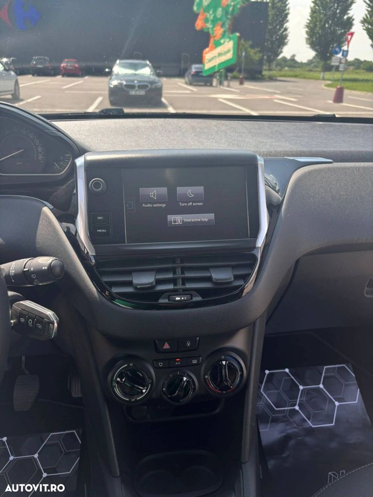 Peugeot 208 1.2 VTi Active - 18