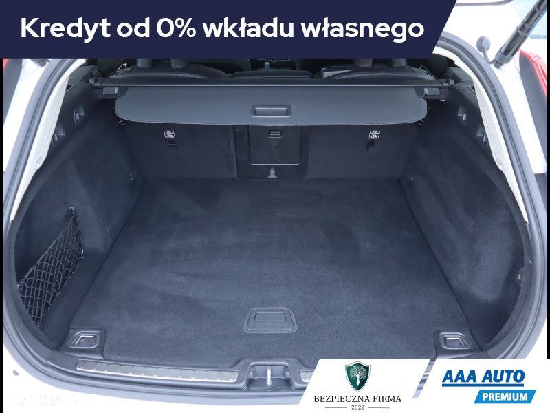 Volvo V60 Cross Country - 14