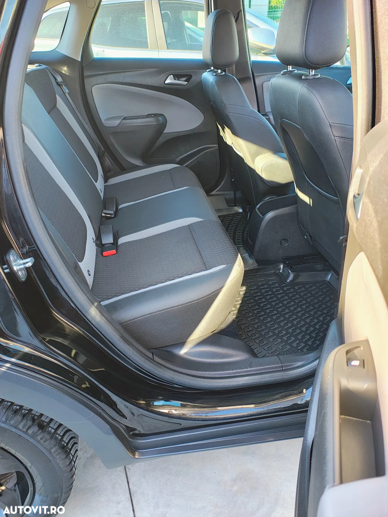 Opel Crossland X 1.2 Start/Stop Design Line - 23