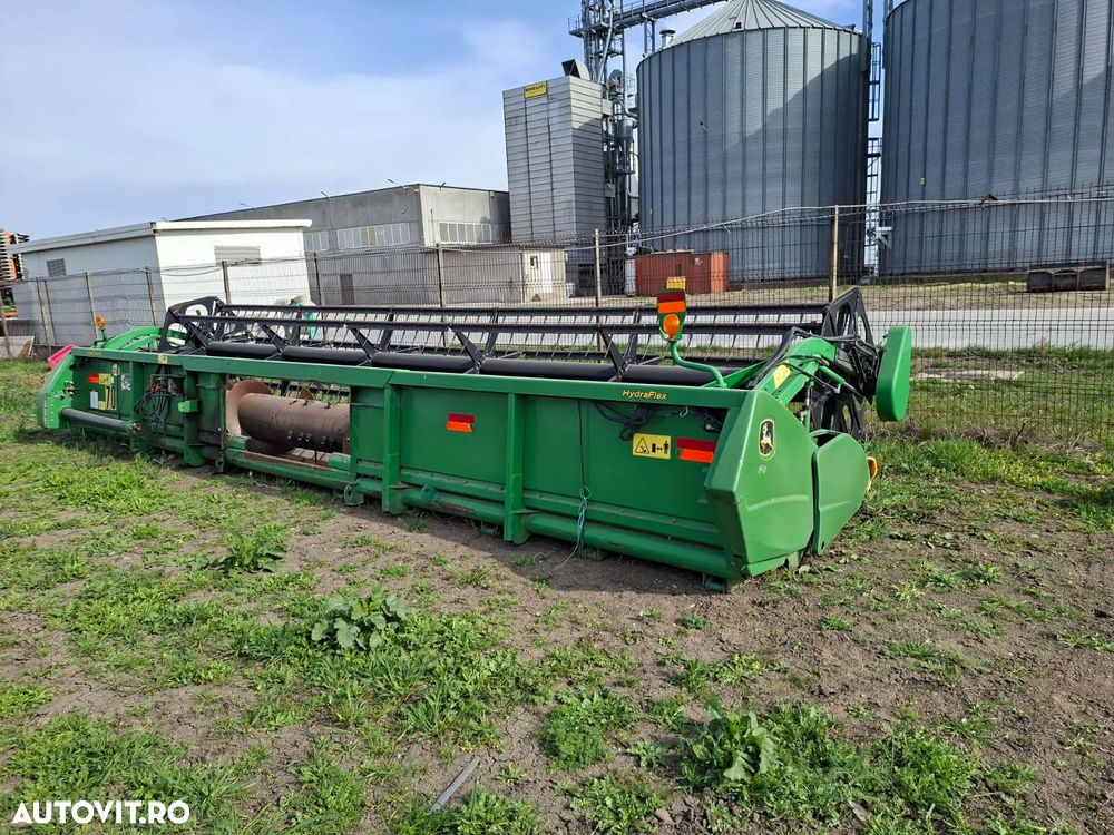 John Deere 690I - 14