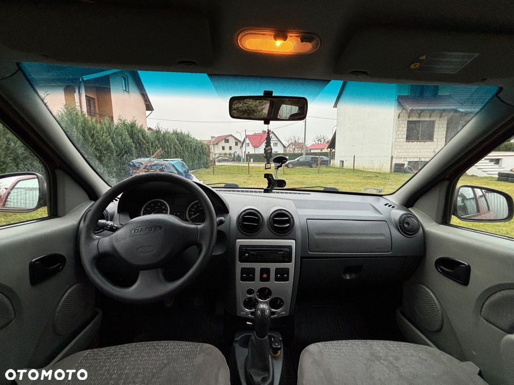Dacia Logan 1.5 dCi Laureate - 11