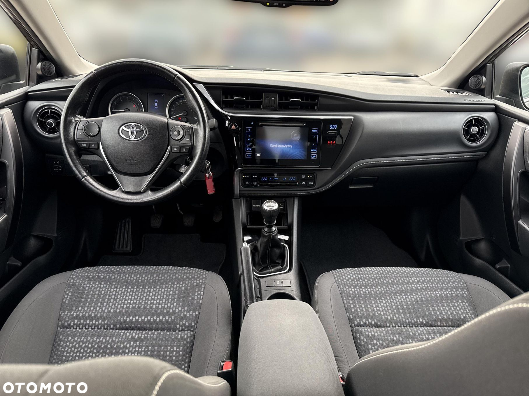 Toyota Corolla 1.6 Premium EU6 - 11