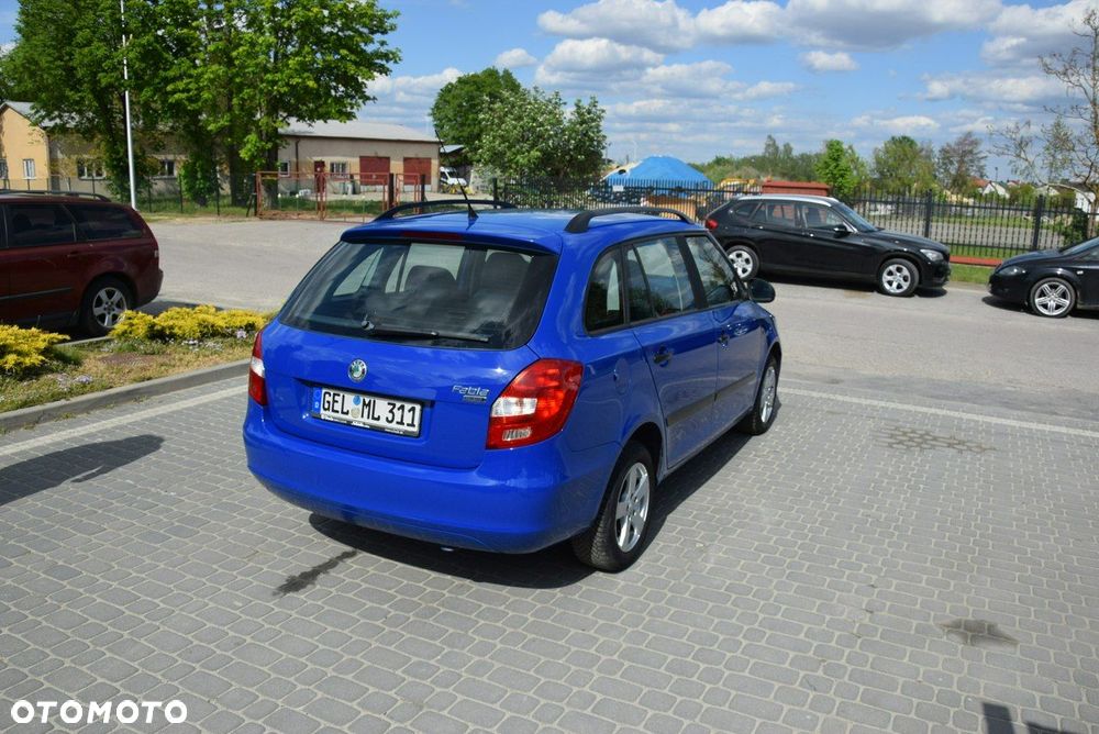 Skoda Fabia 1.4 16V Comfort - 10