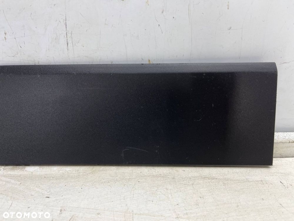 Listwa Seat Arona 17r.- lewa przednia DOLNA nakładka drzwi boczna lewy przód 6f9853959 - 10