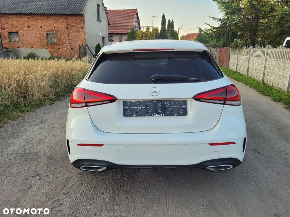Mercedes-Benz Klasa A 180 d 7G-DCT AMG Line - 3