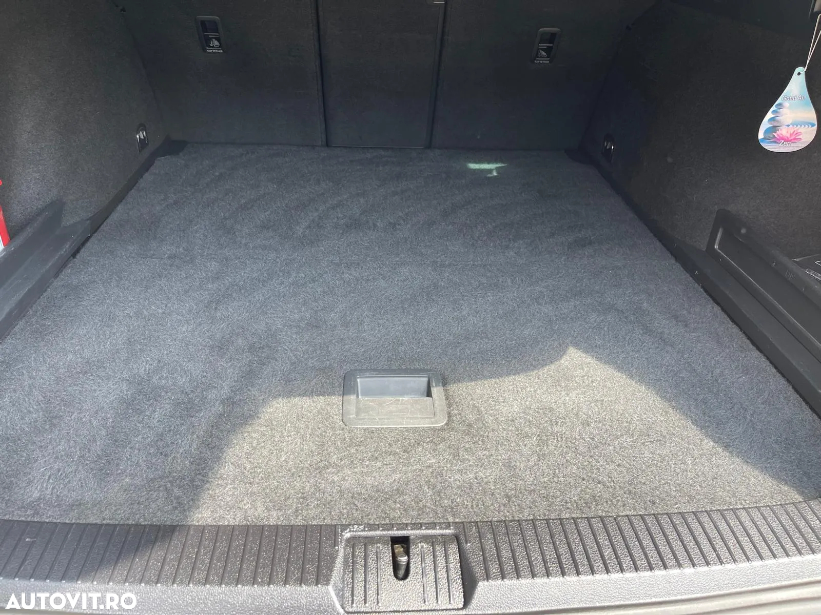 Volkswagen Passat Variant 2.0 TDI DSG Comfortline - 12