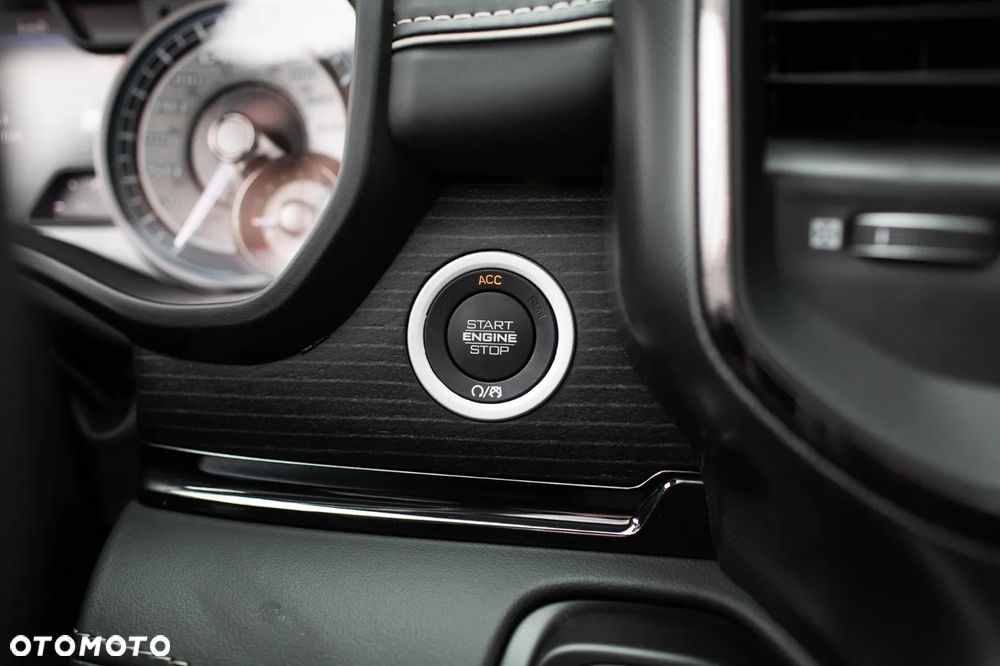 RAM 1500 Crew Cab Limited - 25