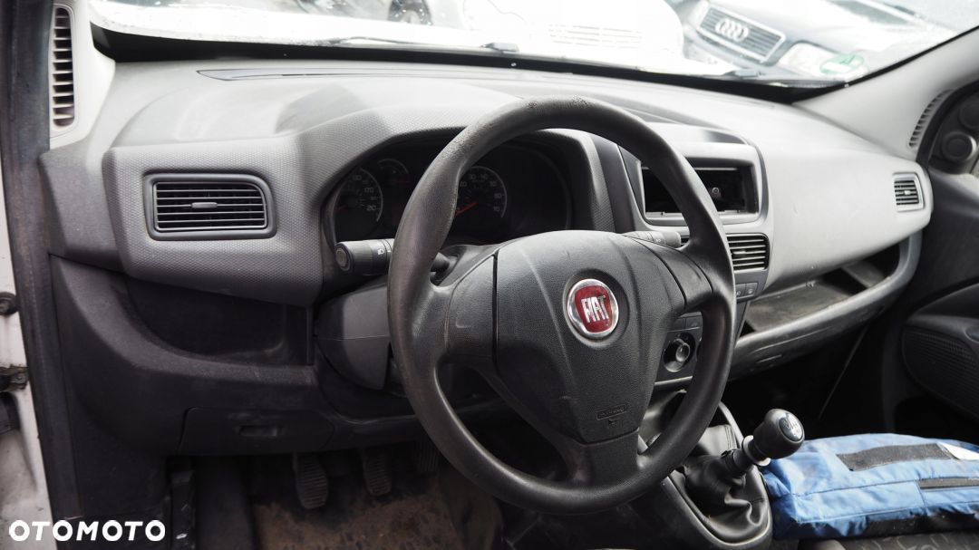 KONSOLA PULPIT DESKA Kpl FIAT DOBLO 11r Airbag - 1