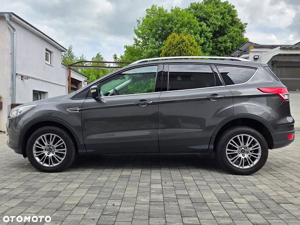 Ford Kuga 2.0 TDCi 2x4 Titanium - 7