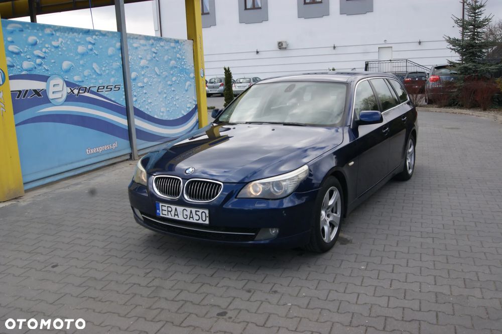 BMW Seria 5 525d Edition Exclusive - 2