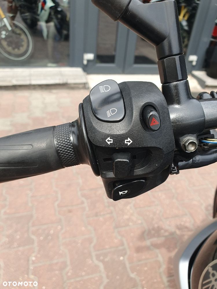 Yamaha MT - 10