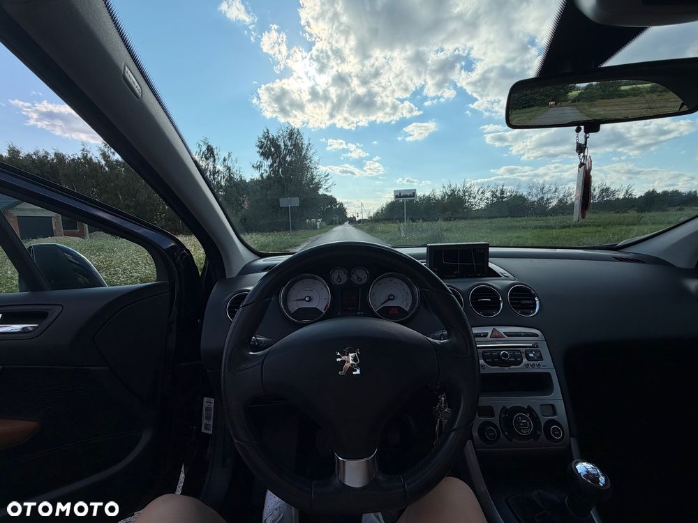 Peugeot 308 - 16