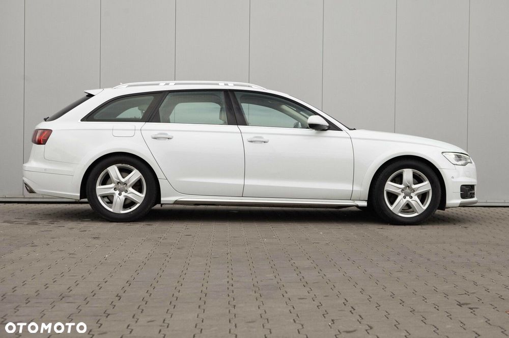 Audi A6 Allroad - 11