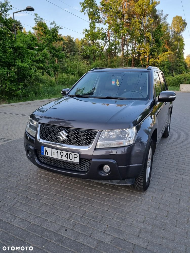 Suzuki Grand Vitara 2.4 De Luxe - 1