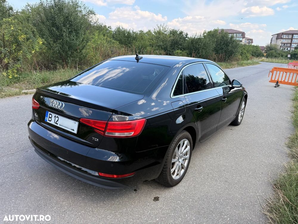 Audi A4 Limuzina 2.0 TDI S tronic - 4