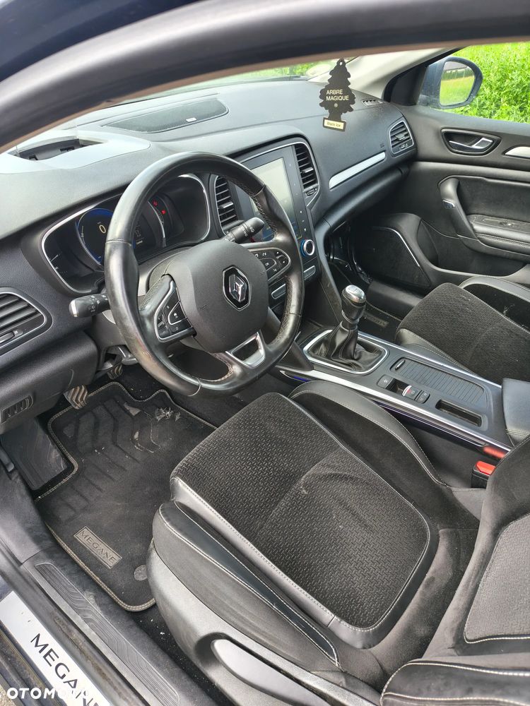 Renault Megane ENERGY dCi 130 BOSE EDITION - 10