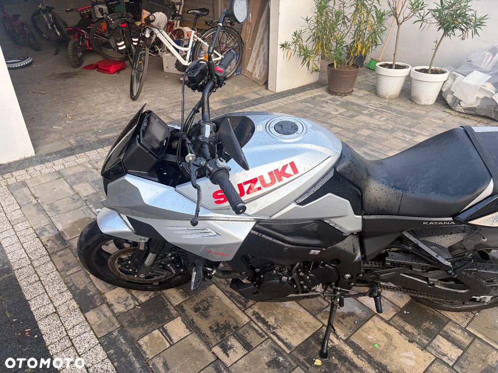 Suzuki Katana - 3