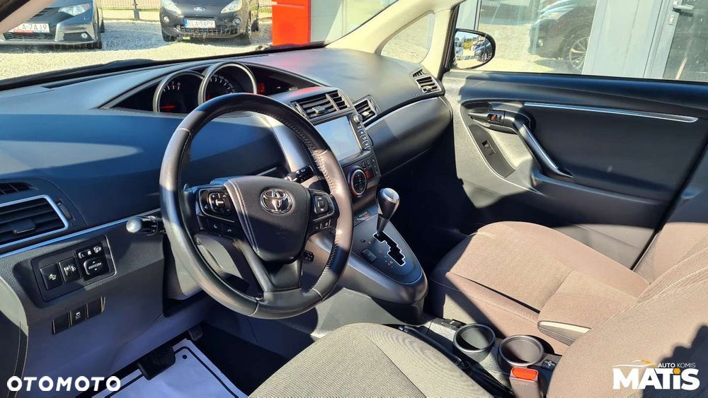 Toyota Verso - 10