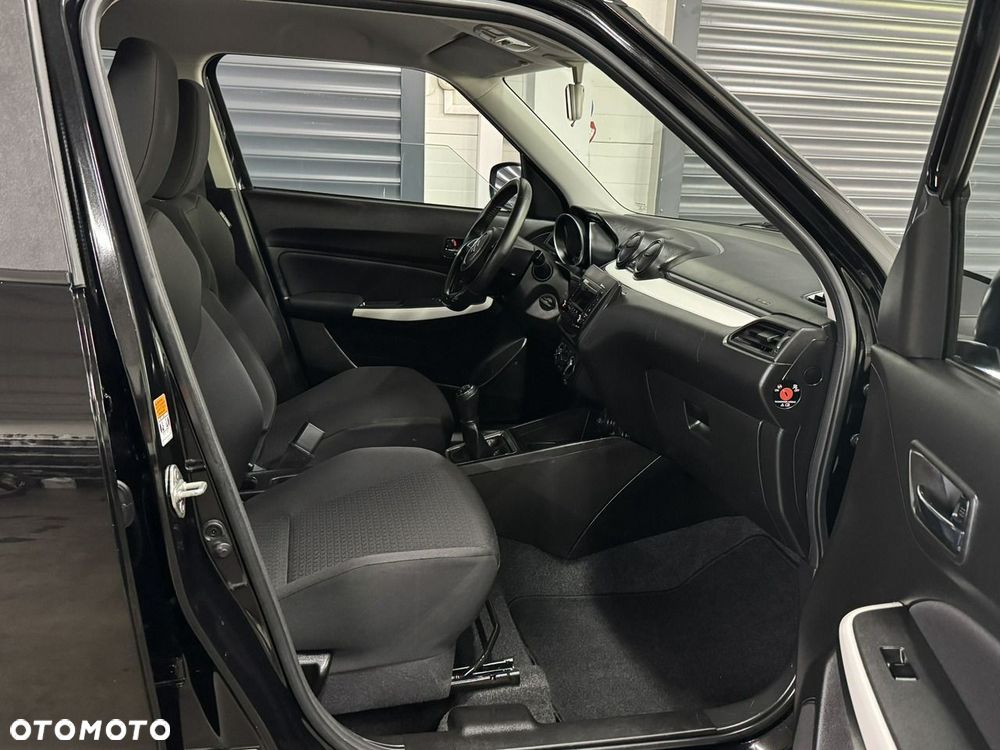 Suzuki Swift - 14