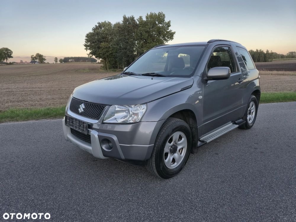 Suzuki Grand Vitara 1.6 Comfort - 23