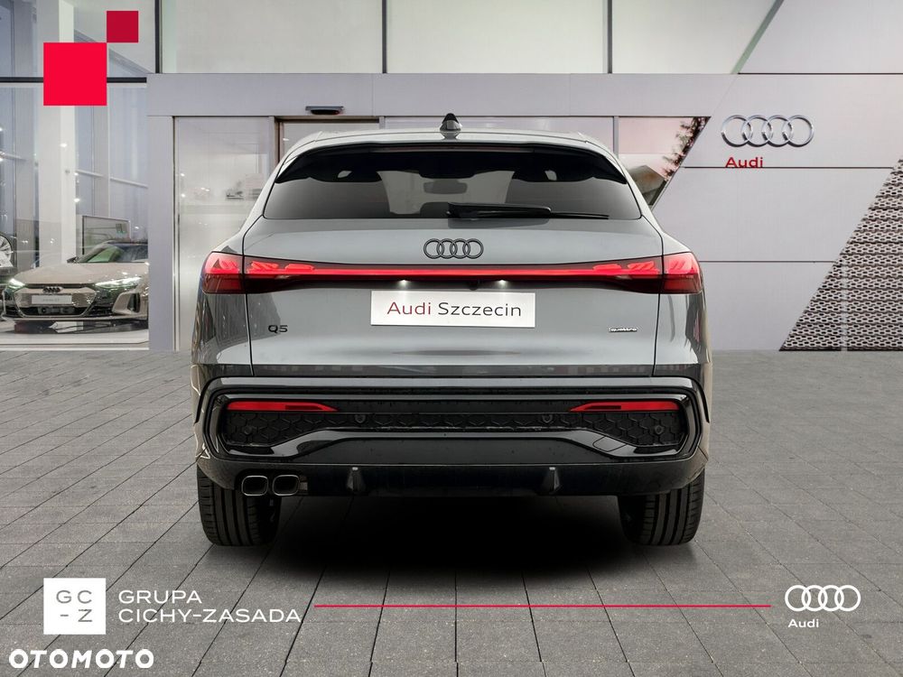 Audi Q5 Sportback - 4