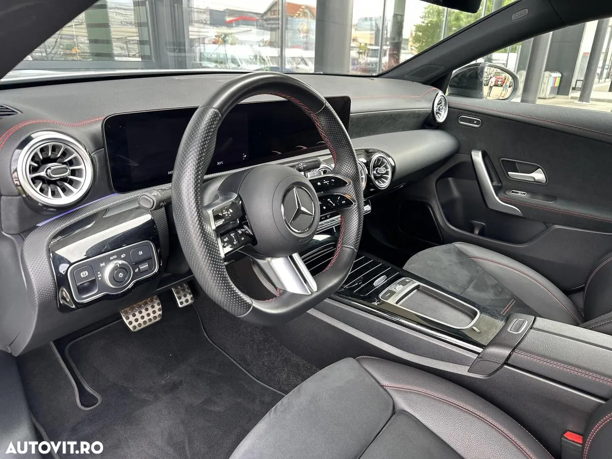 Mercedes-Benz CLA 220 d Coupe Aut. - 10