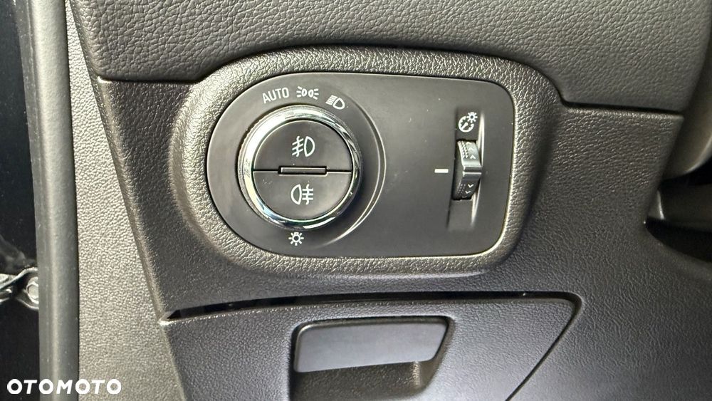Opel Zafira - 30