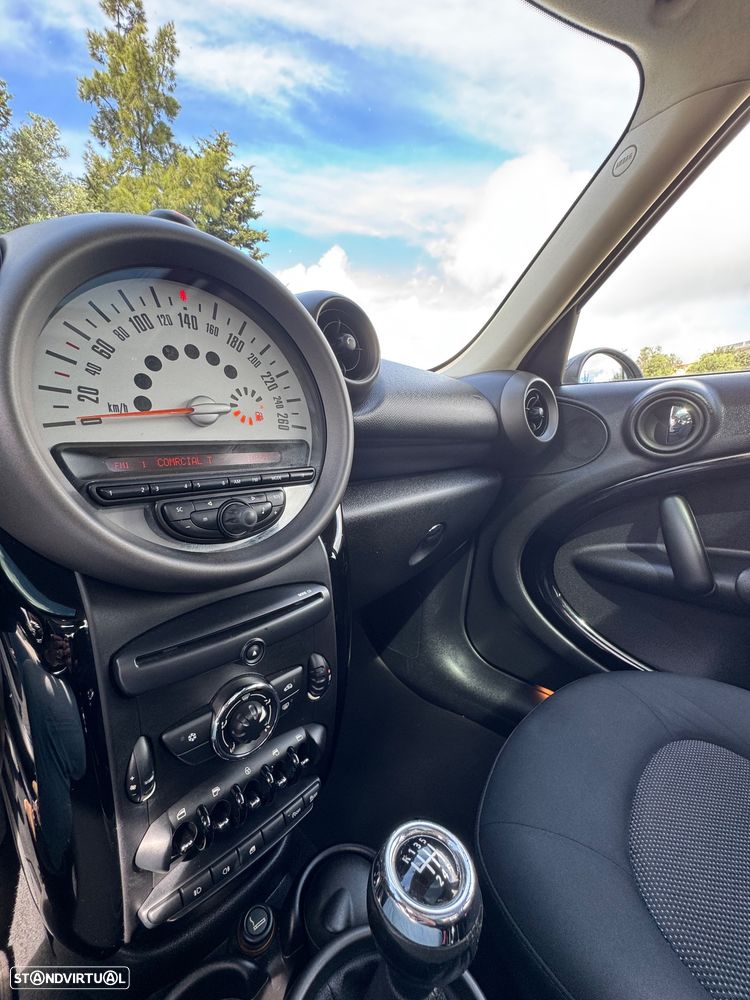 MINI Countryman Cooper D - 17