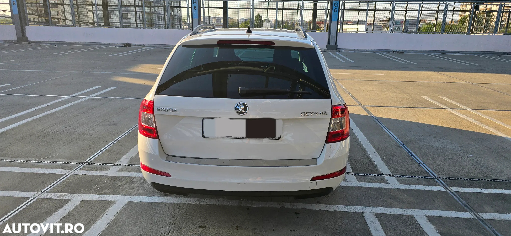 Skoda Octavia 2.0 TDI STYLE - 3