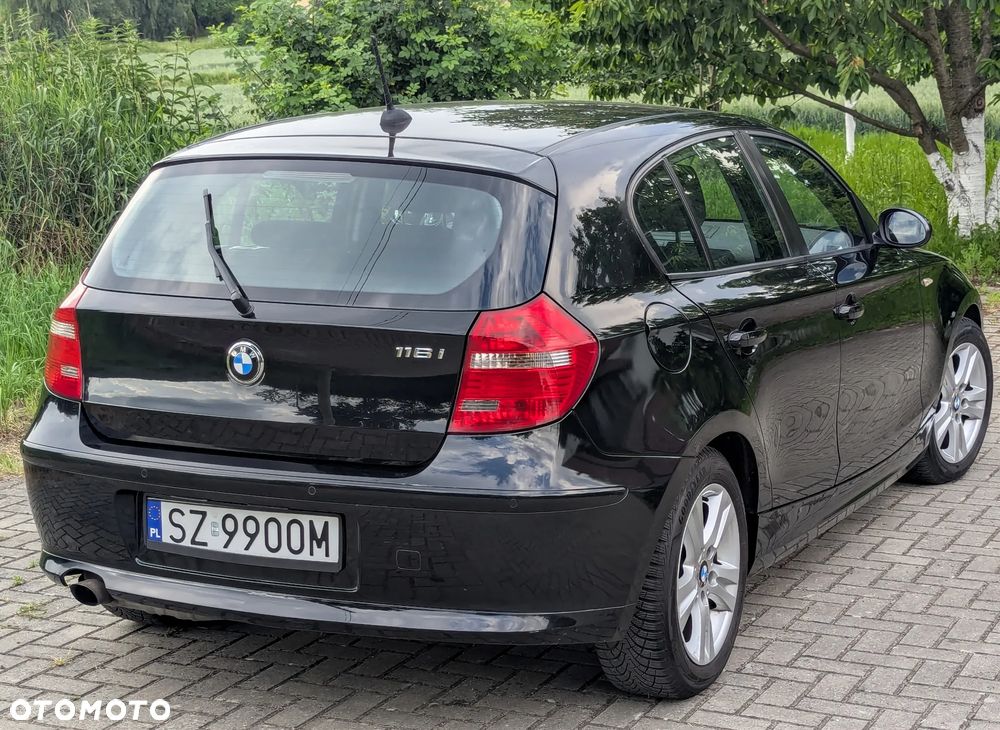 BMW Seria 1 - 24