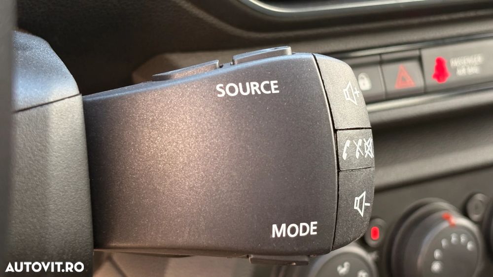 Dacia Sandero SCe 65 Essential - 20