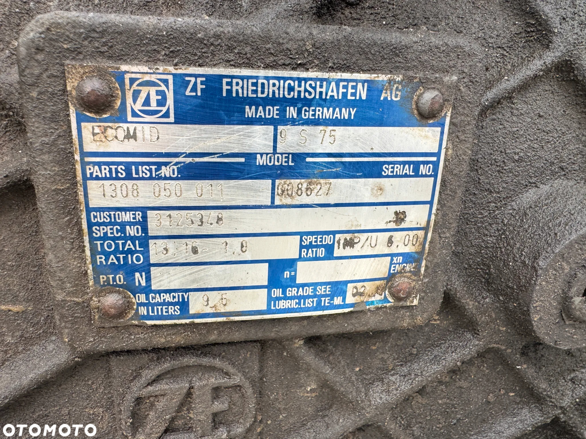 Silnik VOLVO FL6 D6A210 - 6
