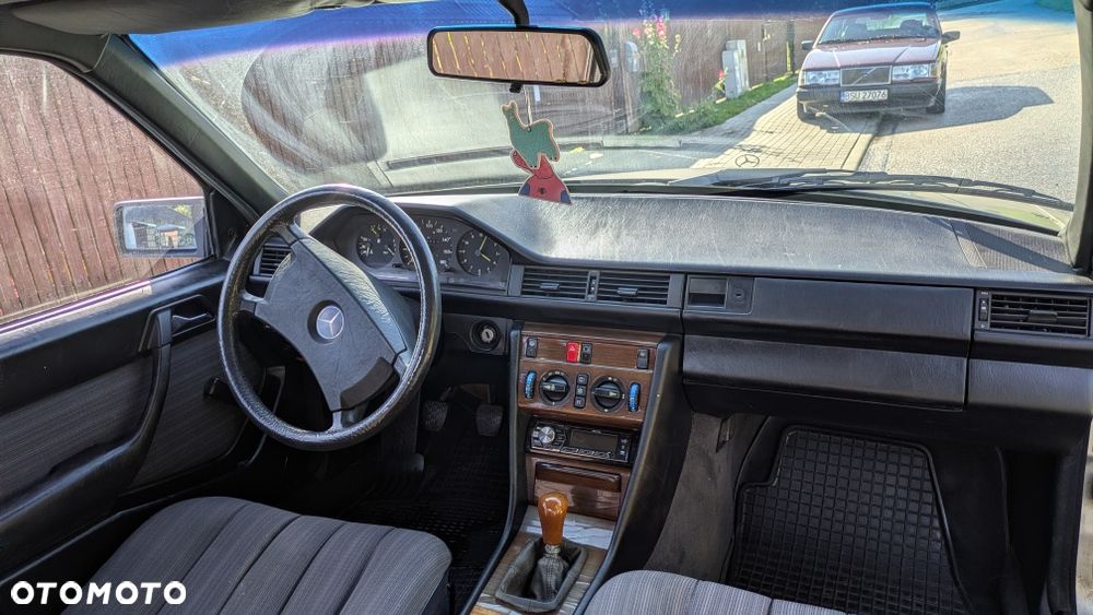 Mercedes-Benz W124 (1984-1993) - 5