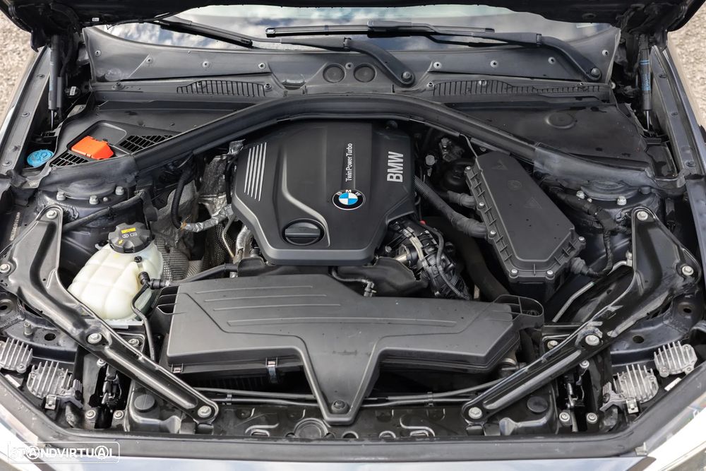 BMW 218 d Cabrio Pack M Auto - 20