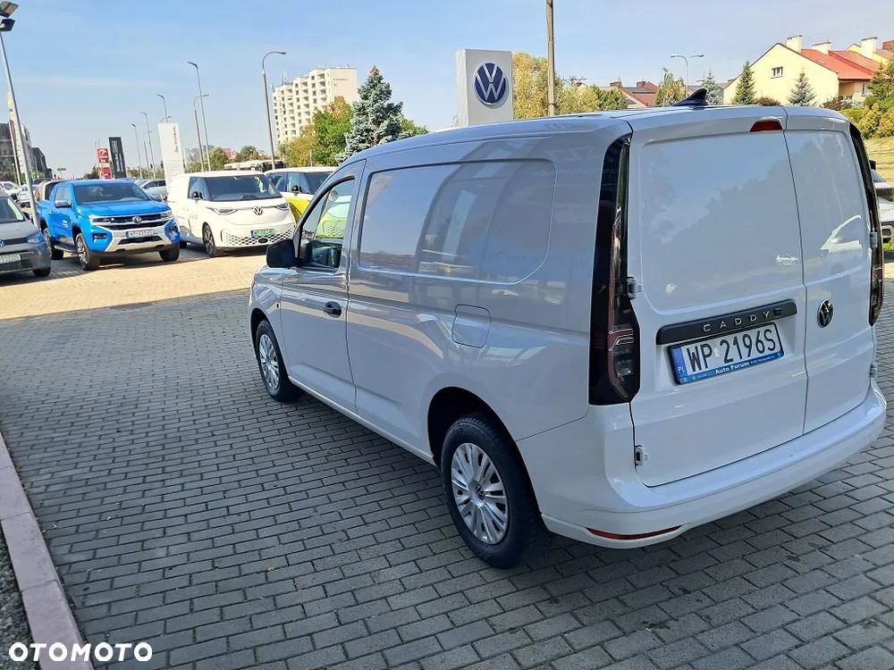 Volkswagen Caddy - 9