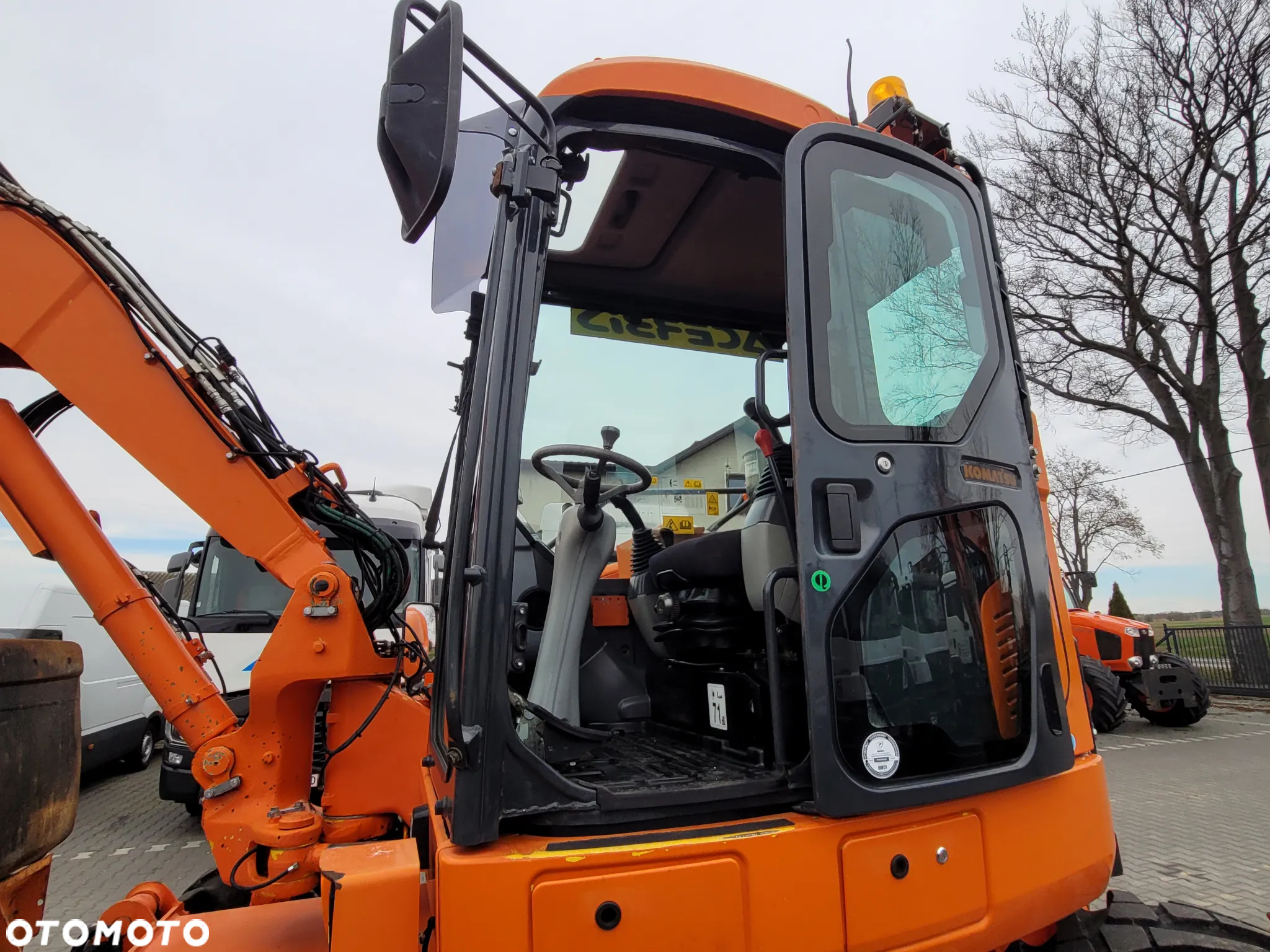 Komatsu PW98 MR8 / SPROWADZONA Z FRANCJI / 6 880 MTH / 2014 ROK / - 19